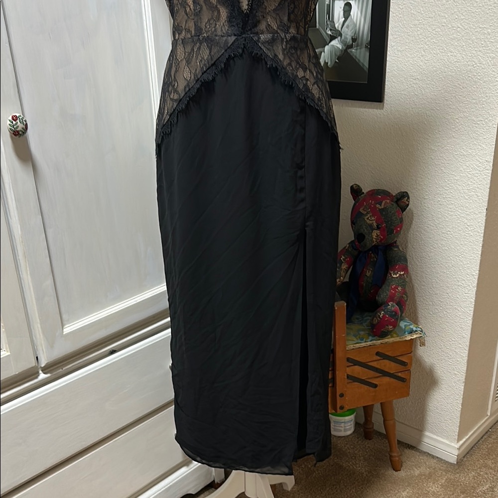Forever 21 Black Chemise Style spaghetti strap dress with Elegant Lace Details - Picture 3 of 6